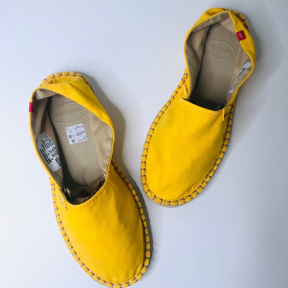 Havaianas Shoes - Yellow Havaianas  slip-on flats